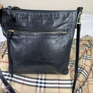 Fossil Black Leather Crossbody Bag Shoulder Bag Front Zip Pocket